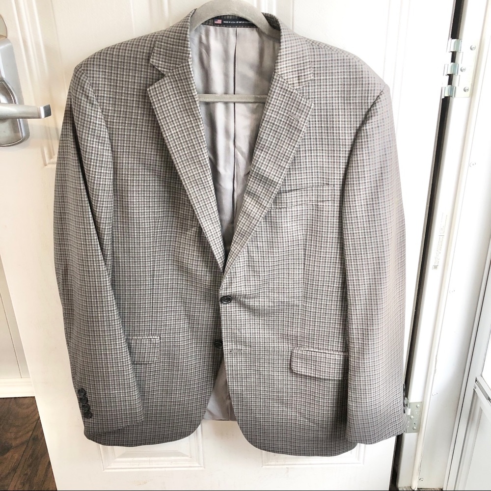 Hart Schafner Marx mens’ plaid suit jacket.